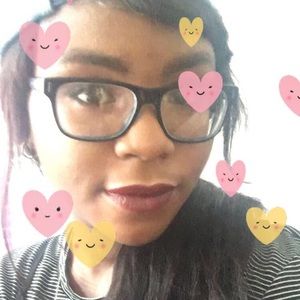 Meet your Posher, Oluwaloseyi